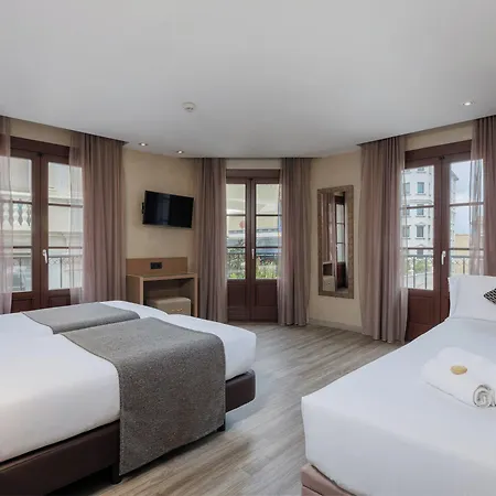 Suizo Otel 3*