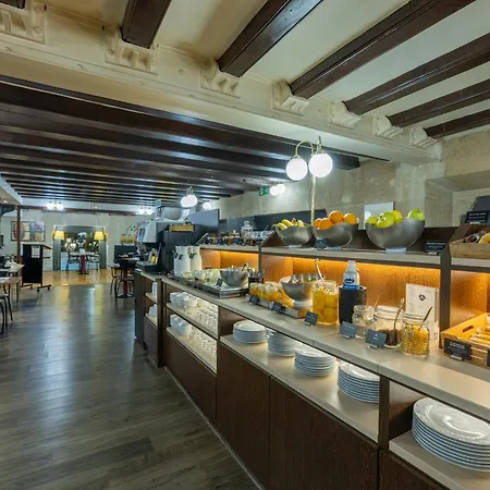 Suizo Hotel
